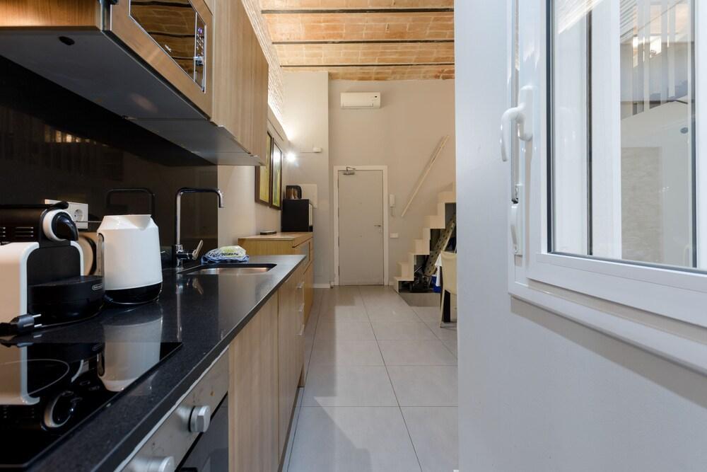 Bbarcelona Poblenou Beach Flats Εξωτερικό φωτογραφία